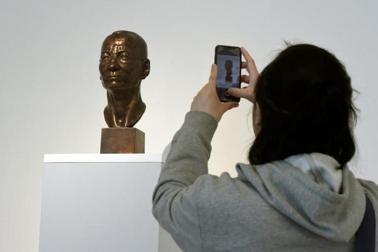The bust of Chinese dissident and Nobel Peace Prize laureate Liu Xiaobo and made by Czech sculptress Marie Seborova is the world's first, the Dox gallery said, and will be on display until June 4, 30th anniversary of the 1989 Tiananmen protests
