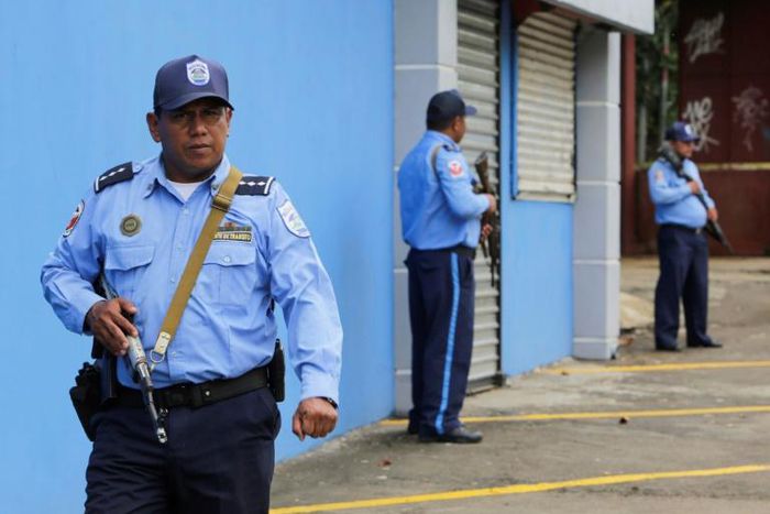 Police officers are deployed in Managua on May 23, 2019 during a national strike called by the opposition Civic Alliance