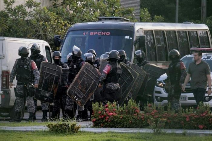 Brazilian riot police prepare to invade the Puraquequara Prison facility in Manaus on May 27, 2019, where at least 40 inmates were killed in clashes