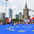 Thousands of pro-EU opposition supporters tooks to the streets of Warsaw on Saturday ahead of next week's crucial European Parliament elections
