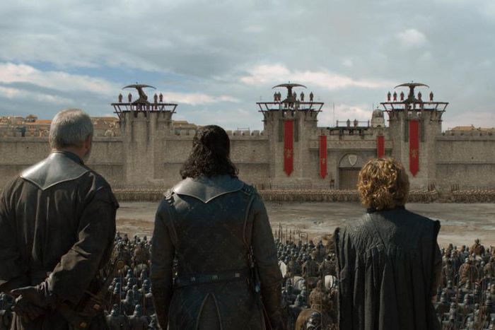 3 Ways Tomorrow's Game of Thrones Battle Could End