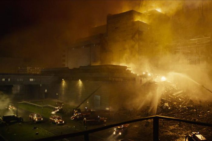 How ‘Chernobyl’ Recreated the Burning Power Plant