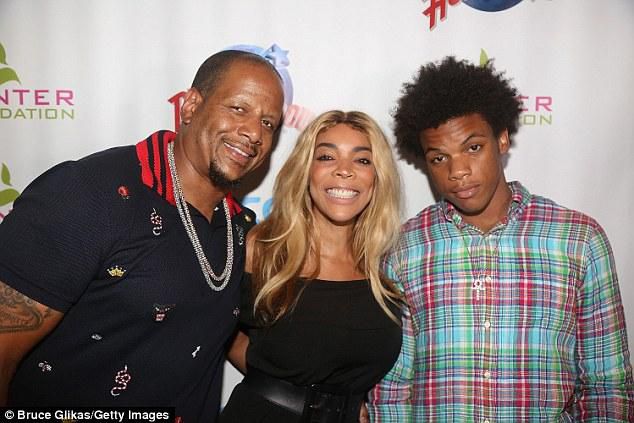 Wendy William's son, Kelvin Jnr has been arrested after getting into a fight with his dad and breaking his nose [DailyMail]