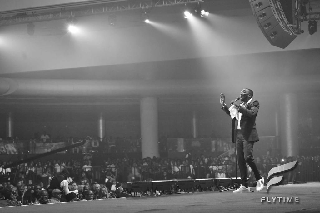 Bovi performing at the fourth edition of his pic show, Bovi Man On Fire