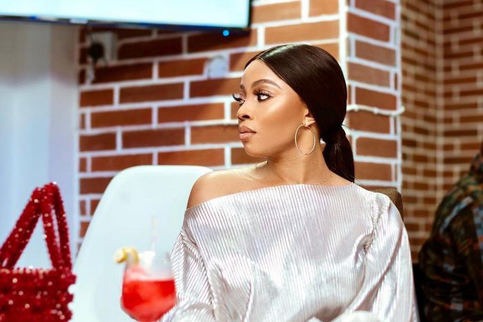 Toke Makinwa calls out Bovi over joke about her butt [Instagram/TokeMakinwa]