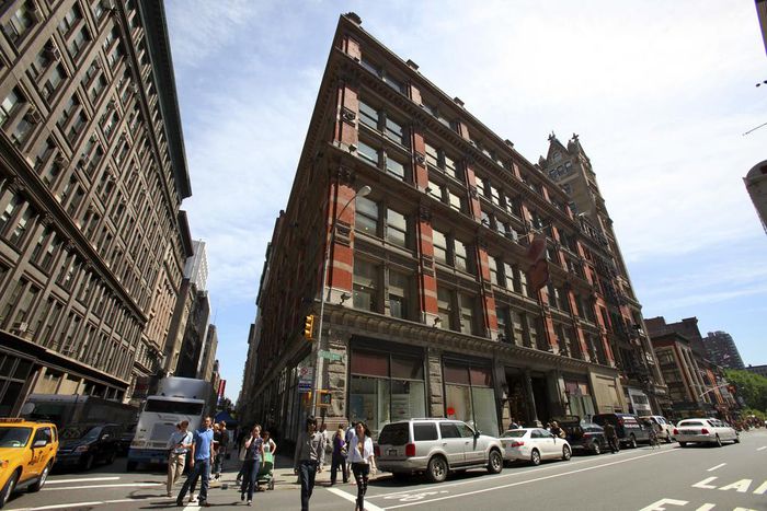 Netflix, Which Made 'Unbreakable Kimmy Schmidt' in Brooklyn, Plans to Expand There