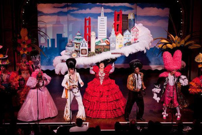 San Francisco's big-hatted 'Beach Blanket Babylon' to close after 45 years