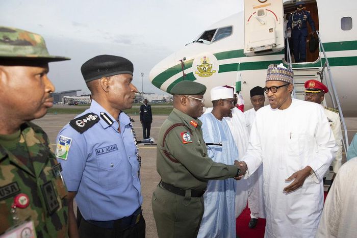 President Buhari and his wife Aisha returned to Abuja from Saudi Arabia (Twitter NGRPresident) 1