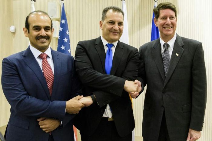 Cyprus Energy Minister George Lakkotrypis (C, pictured April 2017) told reporters that "activities in the Cyprus EEZ (exclusive economic zone) continue"