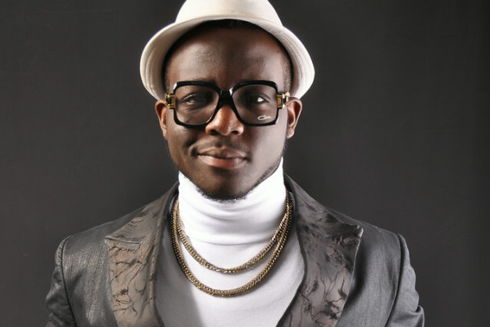 Zoro doesn't think banging bodies matter so much in the attraction conversation [Maxibeats]