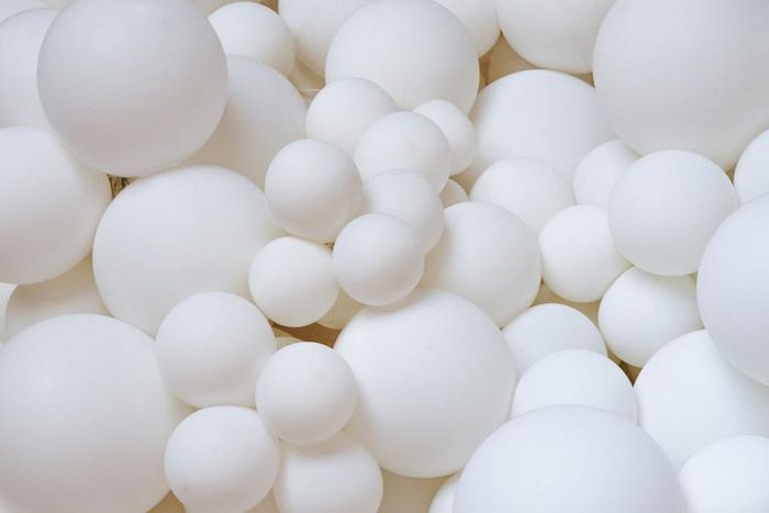 Dr. Pimple Popper Pops Huge Cyst With Her Fingers