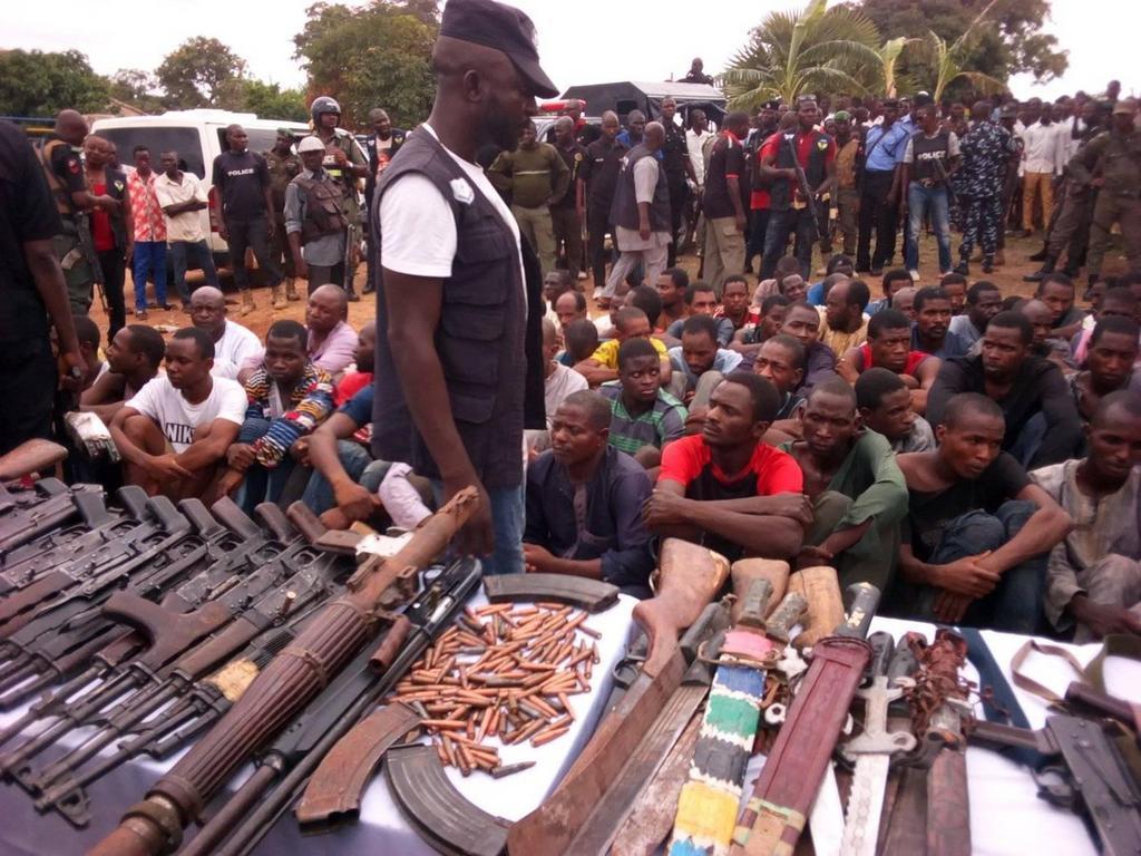 According to the police, 93 suspected kidnappers and armed robbers have been arrested in the past two weeks (Twitter/@MrSomoye)