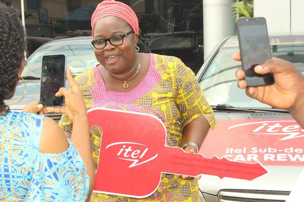 itel Mobile surprises loyal customers with brand new cars