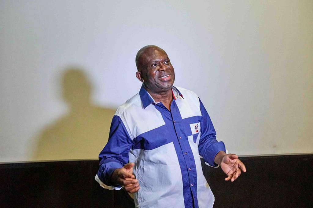 Gold Statue media screening [Zebra Stripes Networks]