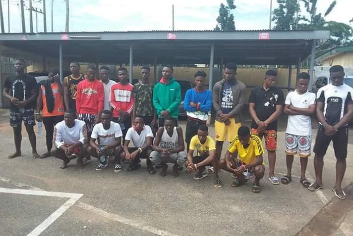 EFCC arrests 22 suspected internet fraudsters in Delta state.