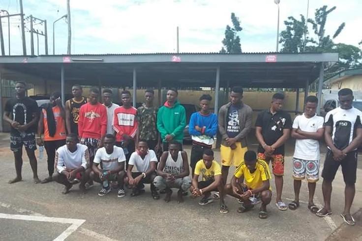 EFCC arrests 22 suspected internet fraudsters in Delta state.