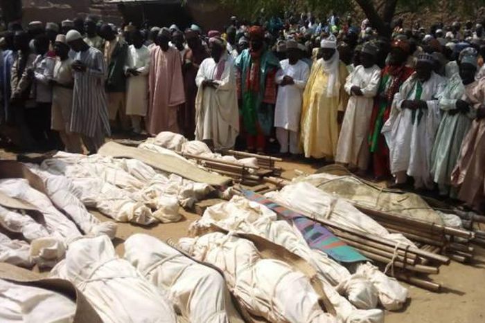 Mass burial (Illustration)