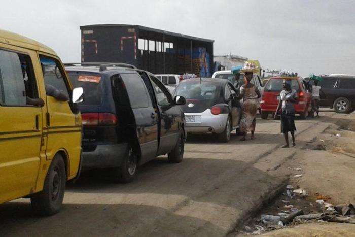 Gridlock on the Lagos-Ibadan expressway (Lagos end) currently under rehabilitation [nan]