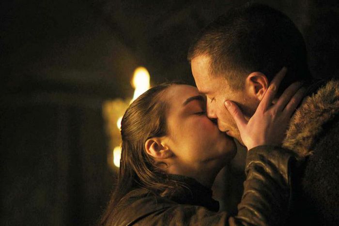 Joe Dempsie Hinted at the Gendry-Arya Relationship