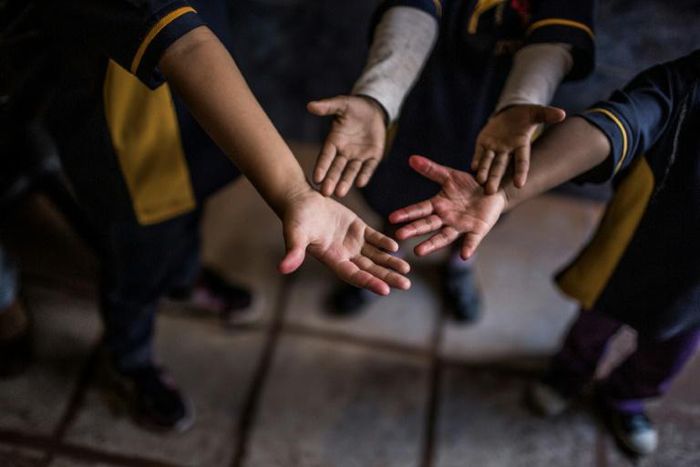 Organizers of a "catwalk" of adoptable children and adolescents in Brazil are on the defensive following sharp criticism of the event, held in a shopping mall