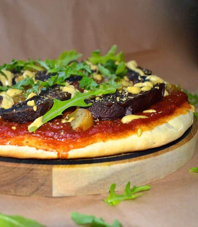 20 Vegan Pizza Recipes That Will Make You Forget All About Cheese