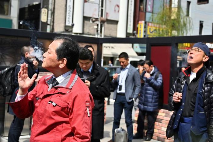 Japan scores poorly on passive smoking, according to the WHO