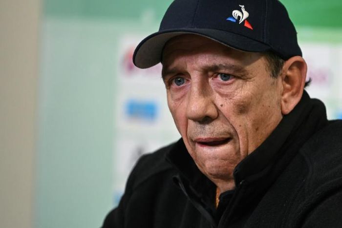Veteran coach Jean-Louis Gasset resigned from his position as Saint-Etienne boss on Tuesday