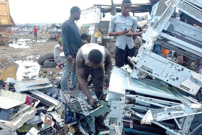 scrap collector (Illustration purpose - TheNation)