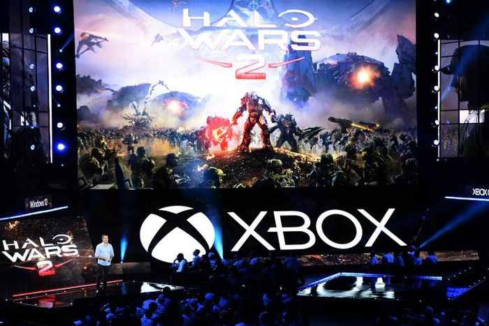 A partnership between Microsoft, which produces the Halo video games, and rival Sony, will allow the two gaming giants to work together on streaming from the internet cloud