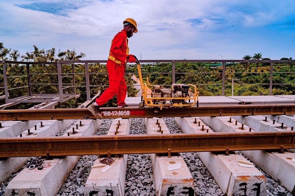 Abeokuta-Ibadan standard gauge railway near completion - Amaechi [Twitter/BashirAhmad]