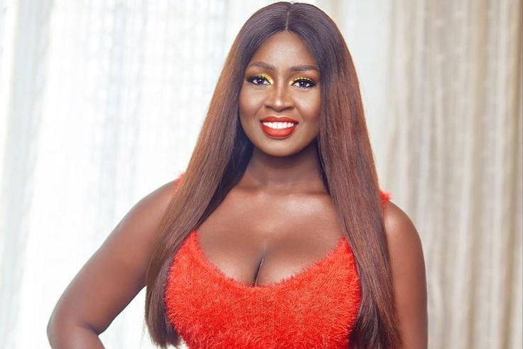 Princess Shyngle says all actresses are recycling and dating the same men [Instagram/PrincessShyngle]