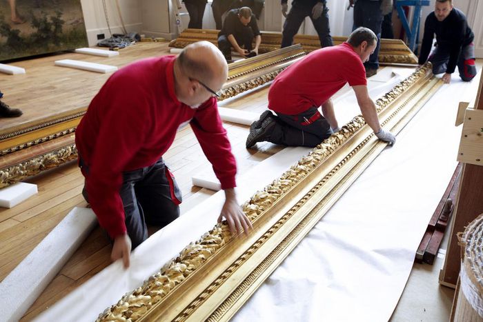 How to Move a Masterpiece? If It's This Big, Very Carefully