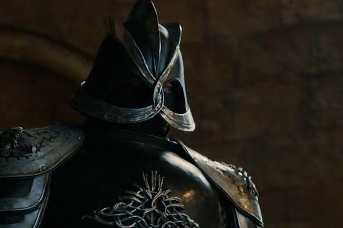 See Fans' Hilarious Reactions to Qyburn's Fate