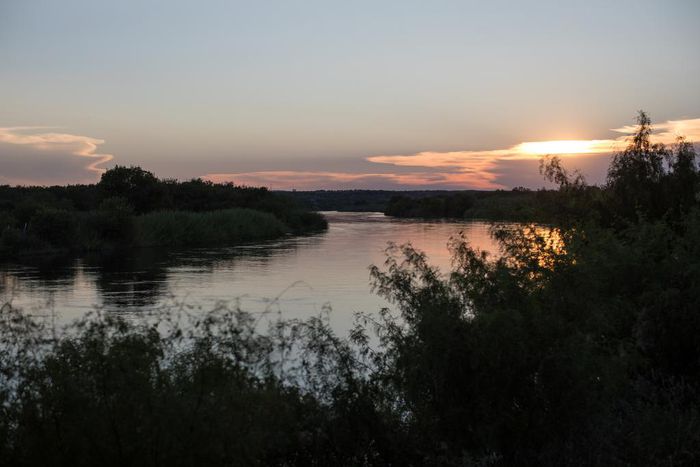 Infant Dies After Raft Overturns on the Rio Grande