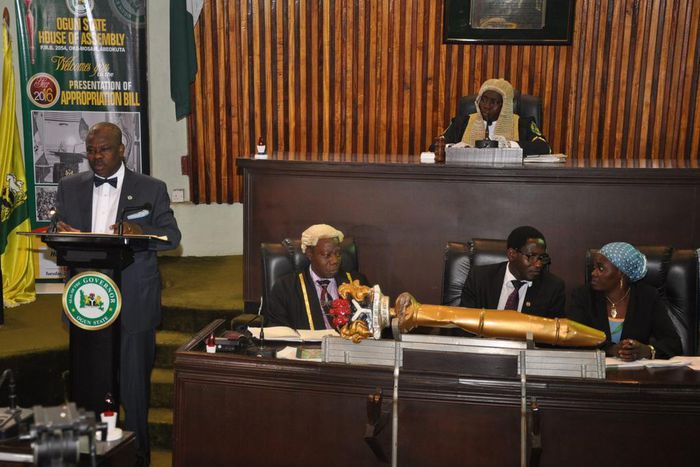 Minority leader defects to APC in Ogun-state-house-of-assembly (  )