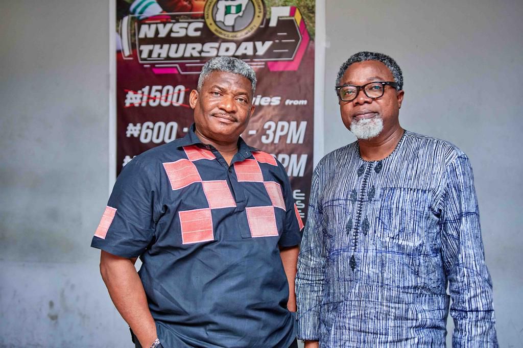 Gold Statue media screening [Zebra Stripes Networks]