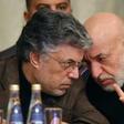 Former Afghan president Hamid Karzai (R) is set to attend this week's meeting in Moscow