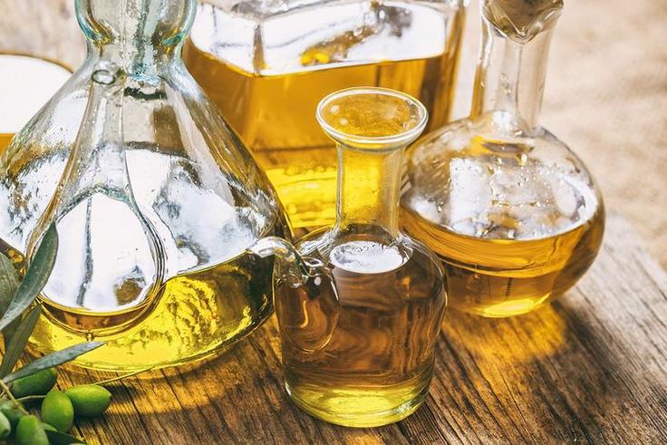 Canola Vs. Vegetable Oil: What's The Difference?