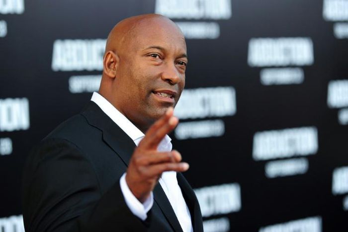 "Boyz n the Hood" -- which described the gang-ridden neighborhood of John Singleton's childhood and which he directed aged 22 -- won him an Oscar nod as best director, the first African American to achieve the distinction