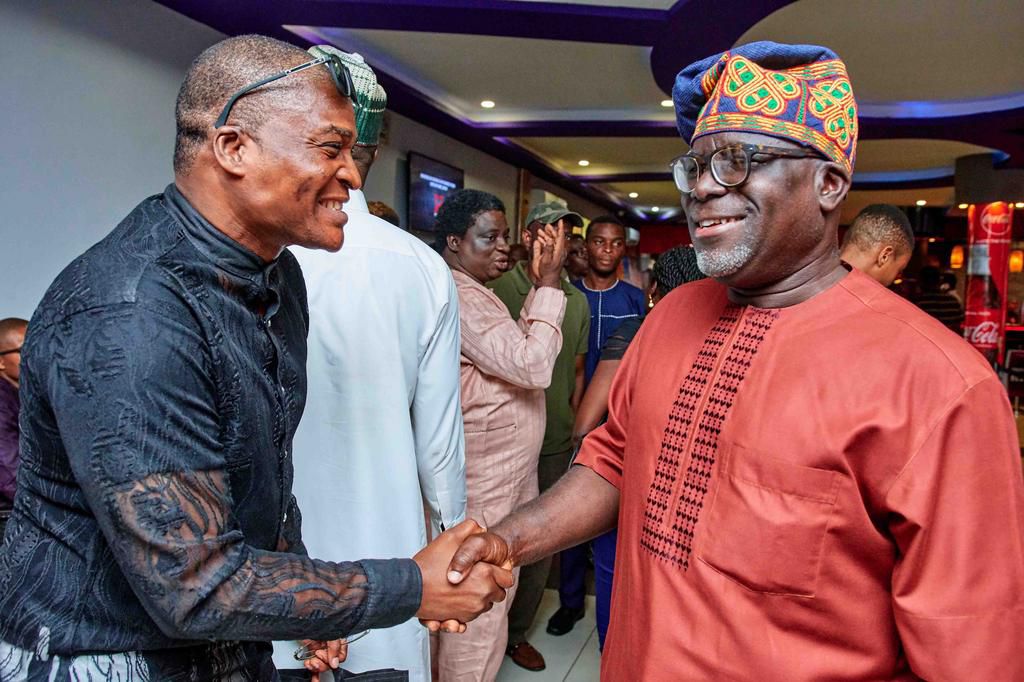 Gold Statue media screening [Zebra Stripes Networks]