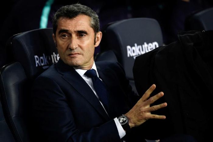 Ernesto Valverde's Barcelona could win La Liga if they beat Alaves on Tuesday.