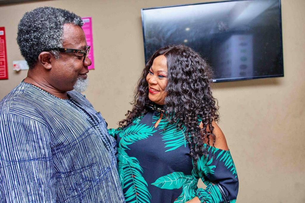 Gold Statue media screening [Zebra Stripes Networks]