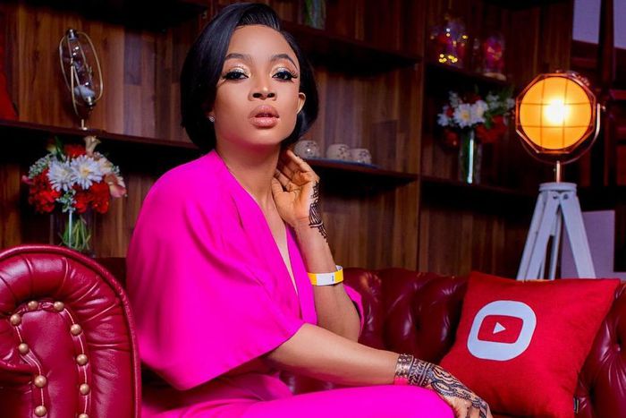 Toke Makinwa has a message for people who won't stay out of her business [Instagram/TokeMakinwa]