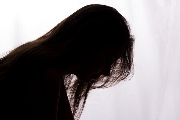 9 Signs Of Emotionally Abusive Relationships