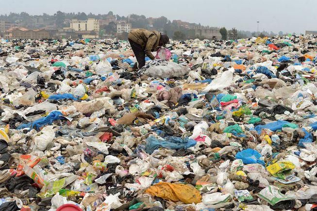 ___7261523___2017___9___5___12___PlasticBags_Nairobi.jpg.653x0_q80_crop-smart