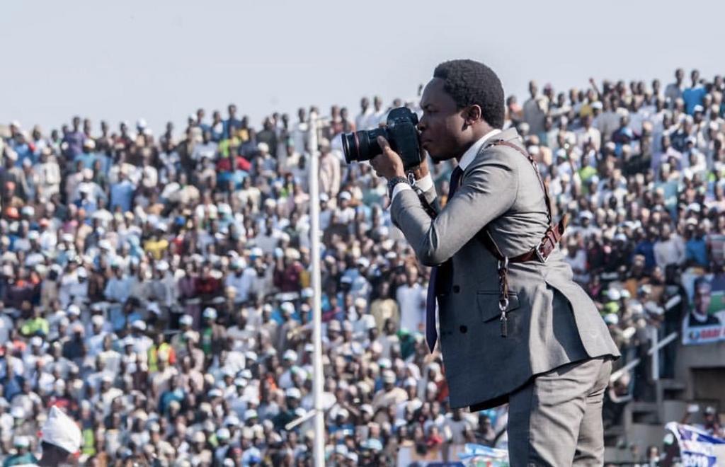 The official photographer of President Muhammadu Buhari, Mr Bayo Omoboriowo [Twitter/@BashirAhmaad]