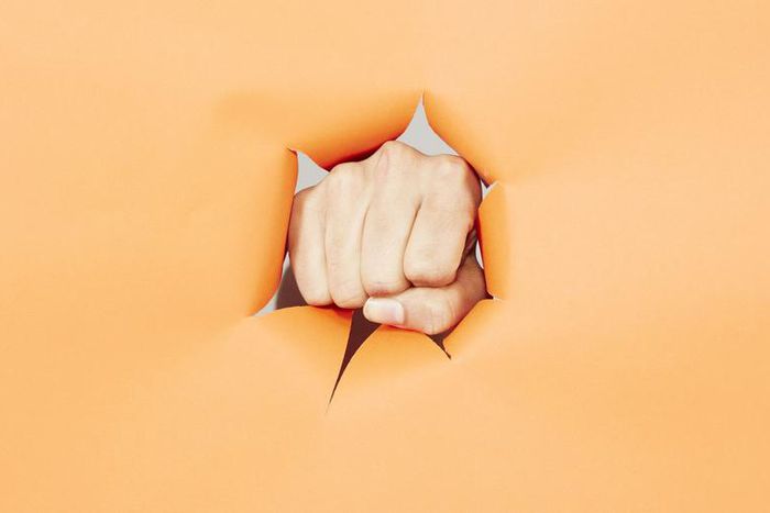 Dr. Pimple Popper 'Punches' Out Cyst in New Video