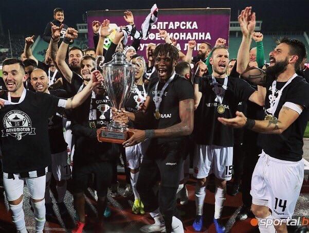 Stephen Eze (Twitter/Stephen Eze)