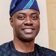 Oyo State Governor-elect, Seyi Makinde says the state can't pay new minimum wage (Guardian)