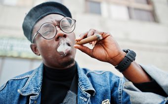 Here's the truth about smoking weed and weight loss, according to science